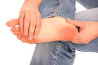 Reasons the Bottom of Your Foot May Hurt